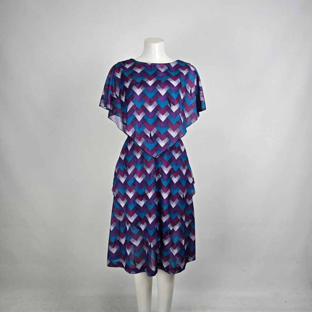 Vintage Blue & Purple Geometric Knee Length Dress Size M